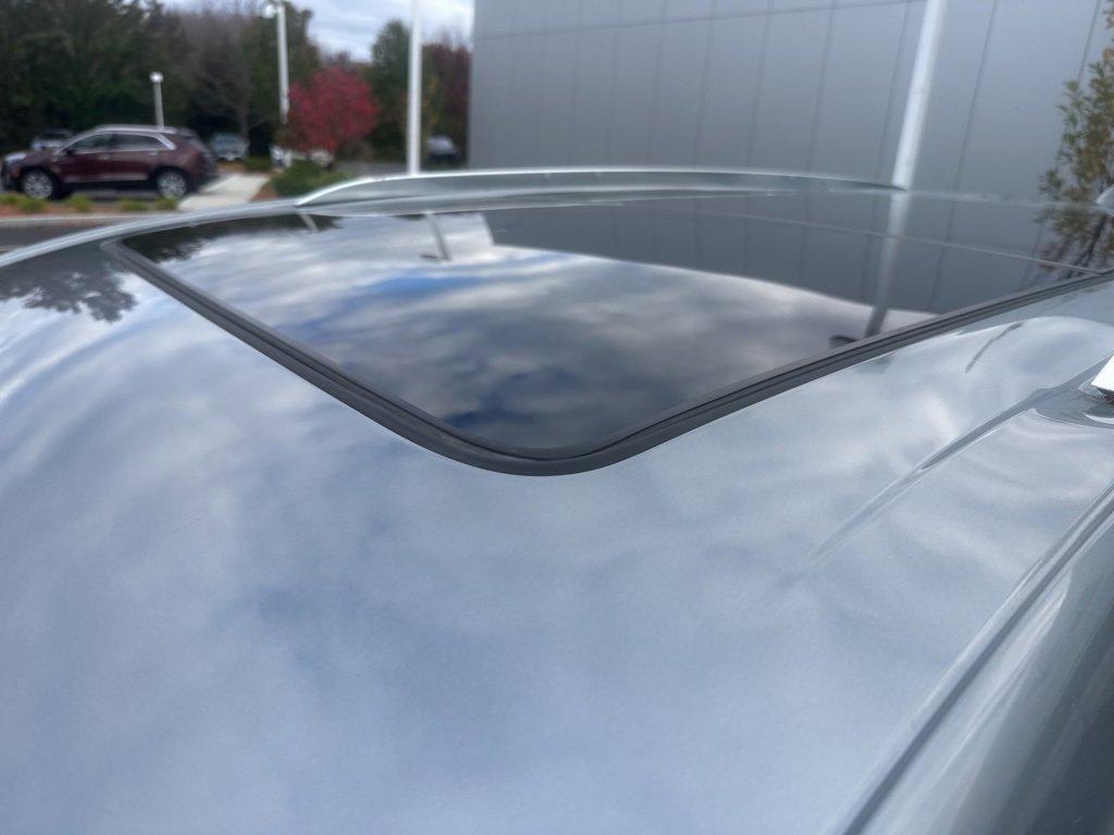 used 2025 Cadillac XT6 car, priced at $46,991