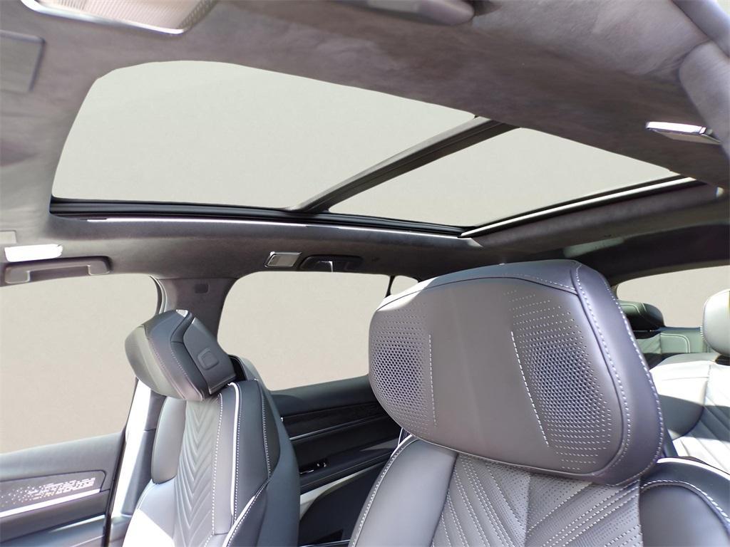 new 2026 Cadillac VISTIQ car, priced at $99,915