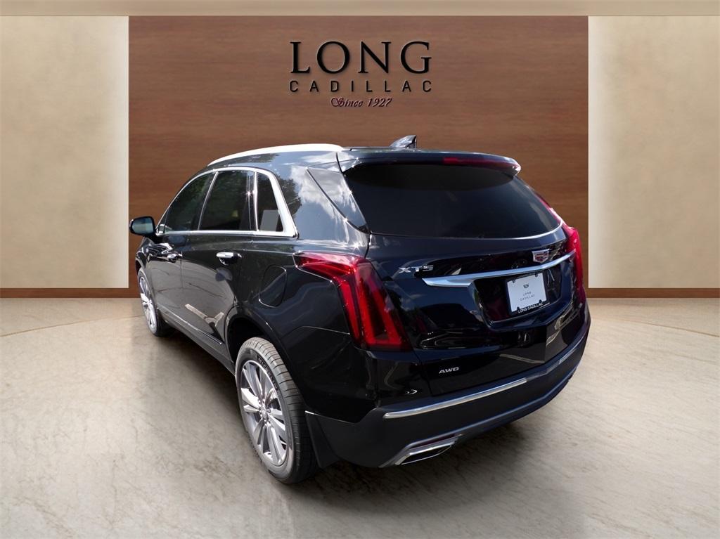 new 2025 Cadillac XT5 car, priced at $49,488