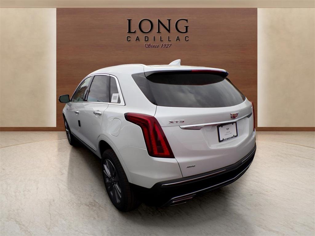 new 2025 Cadillac XT5 car, priced at $54,215