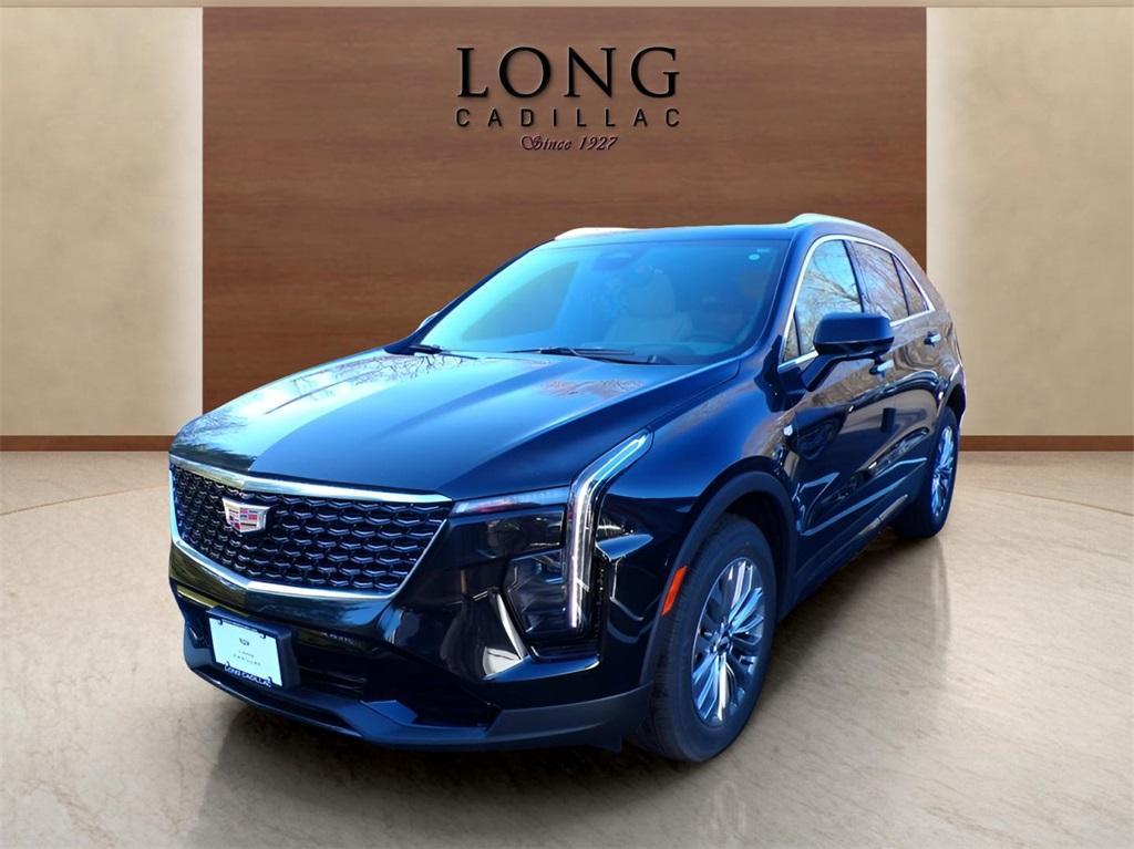 new 2025 Cadillac XT4 car, priced at $49,265