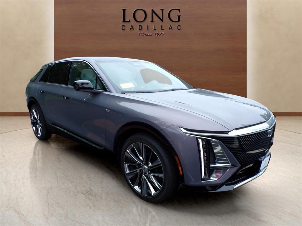 new 2025 Cadillac LYRIQ car, priced at $73,660