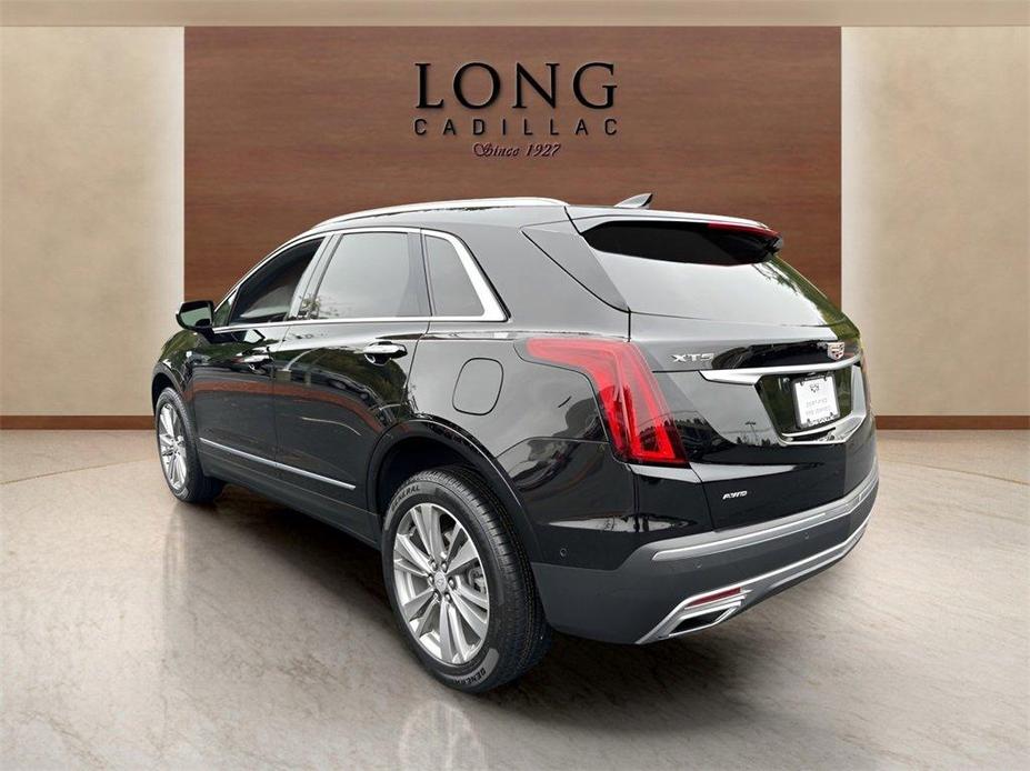 used 2022 Cadillac XT5 car, priced at $36,991