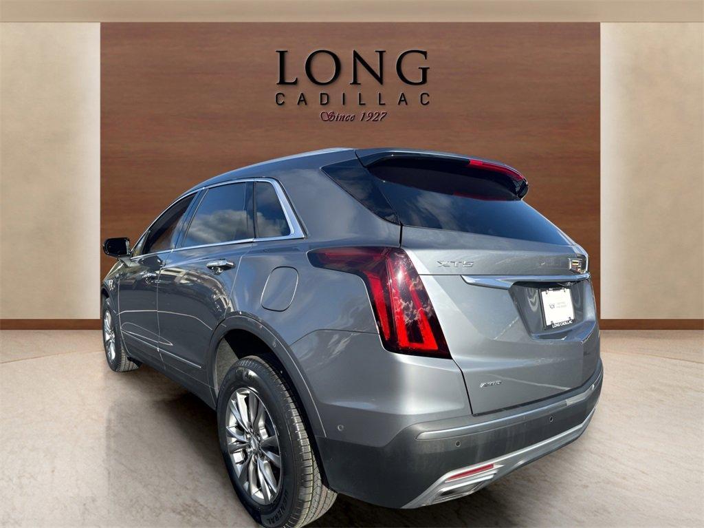 used 2021 Cadillac XT5 car, priced at $35,991