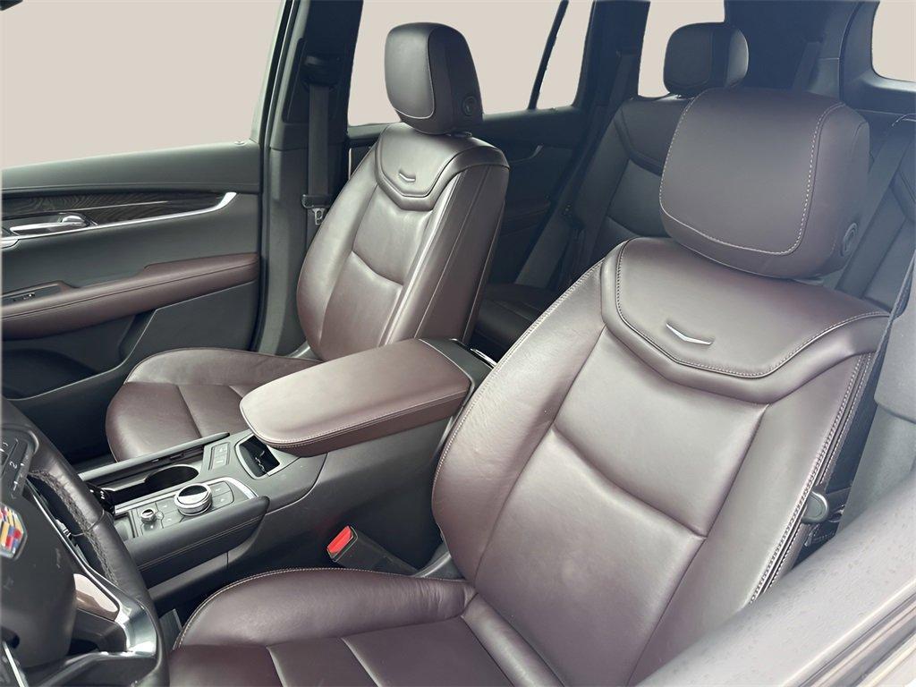 used 2023 Cadillac XT6 car, priced at $45,991