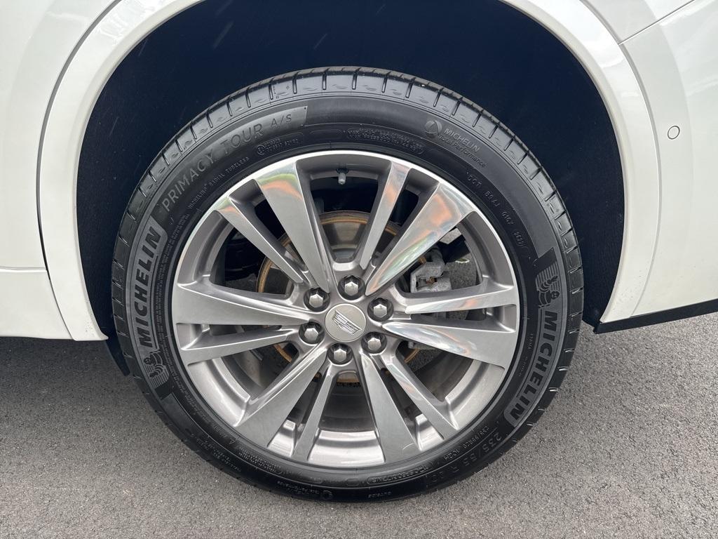 used 2023 Cadillac XT6 car, priced at $44,991
