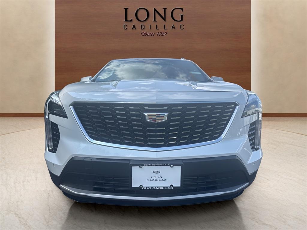 used 2022 Cadillac XT4 car, priced at $31,991