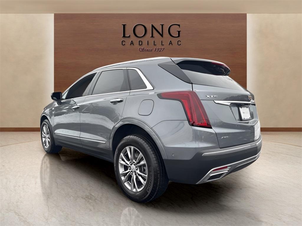 used 2021 Cadillac XT5 car, priced at $38,991