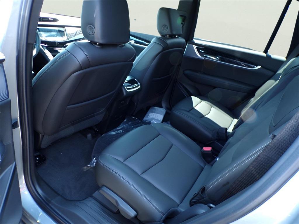 new 2025 Cadillac XT6 car, priced at $61,590