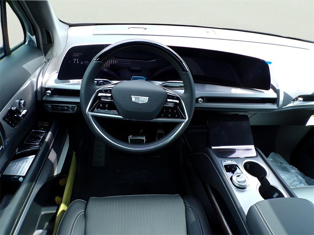 new 2026 Cadillac VISTIQ car, priced at $81,015