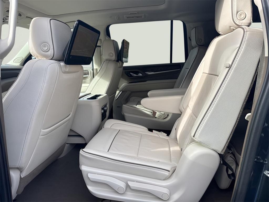 used 2021 GMC Yukon XL car, priced at $49,991