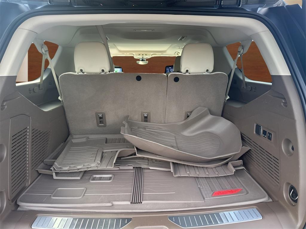 used 2021 GMC Yukon XL car, priced at $49,991