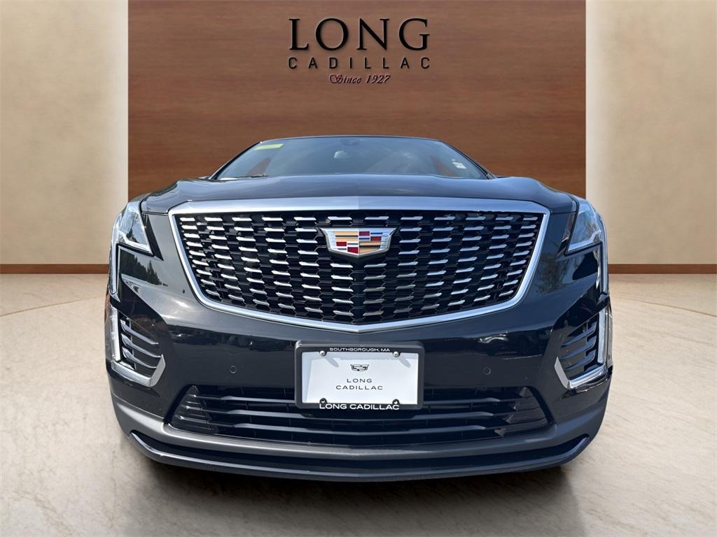 used 2022 Cadillac XT5 car, priced at $33,991