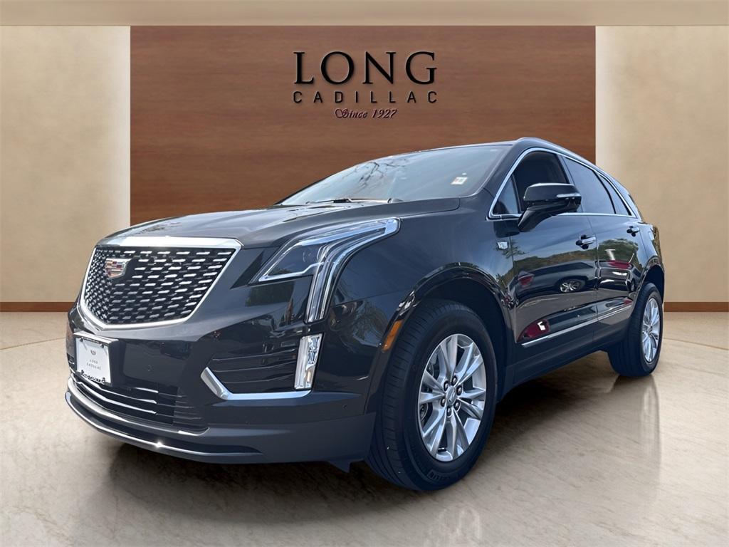 used 2022 Cadillac XT5 car, priced at $33,991