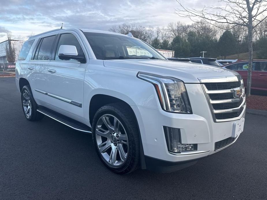 used 2020 Cadillac Escalade car, priced at $38,991