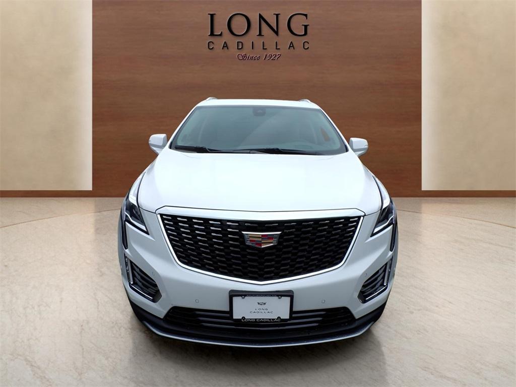 new 2025 Cadillac XT5 car, priced at $56,590