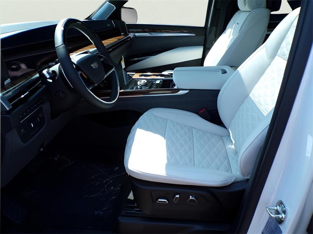 new 2025 Cadillac Escalade ESV car, priced at $127,515