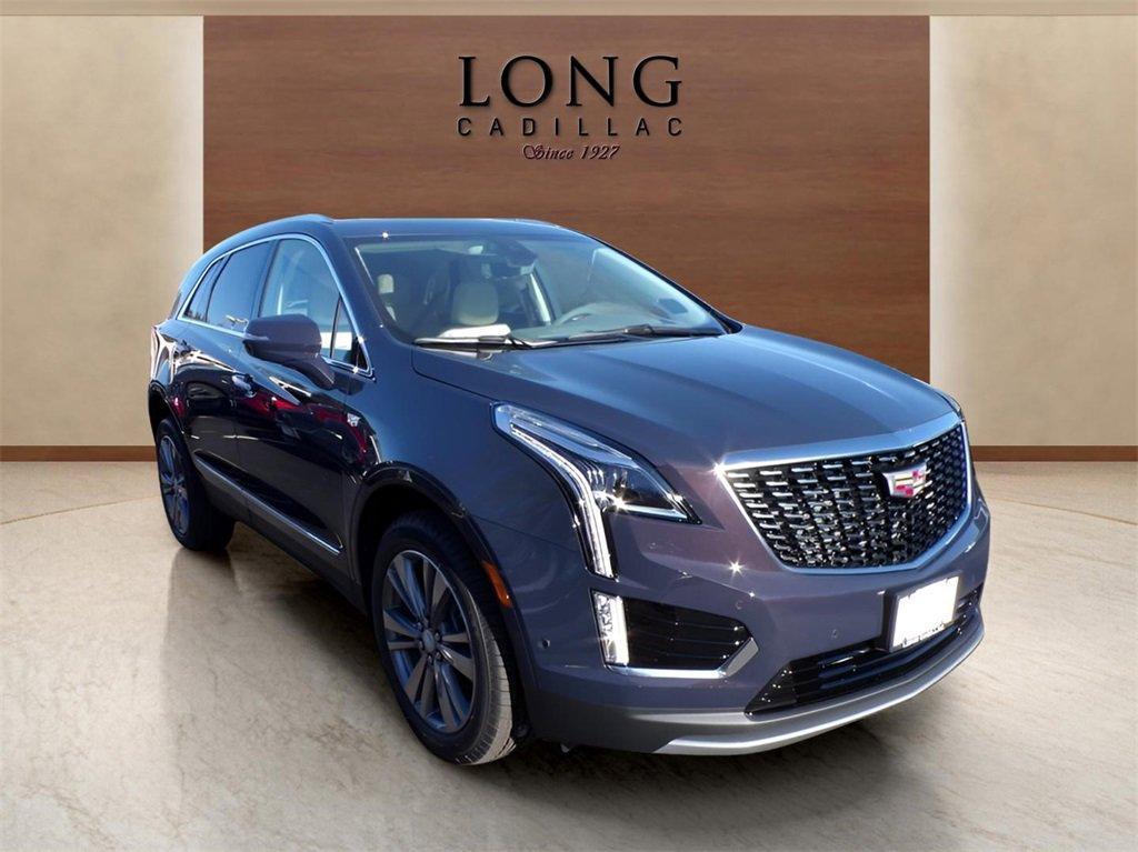 new 2025 Cadillac XT5 car, priced at $56,890