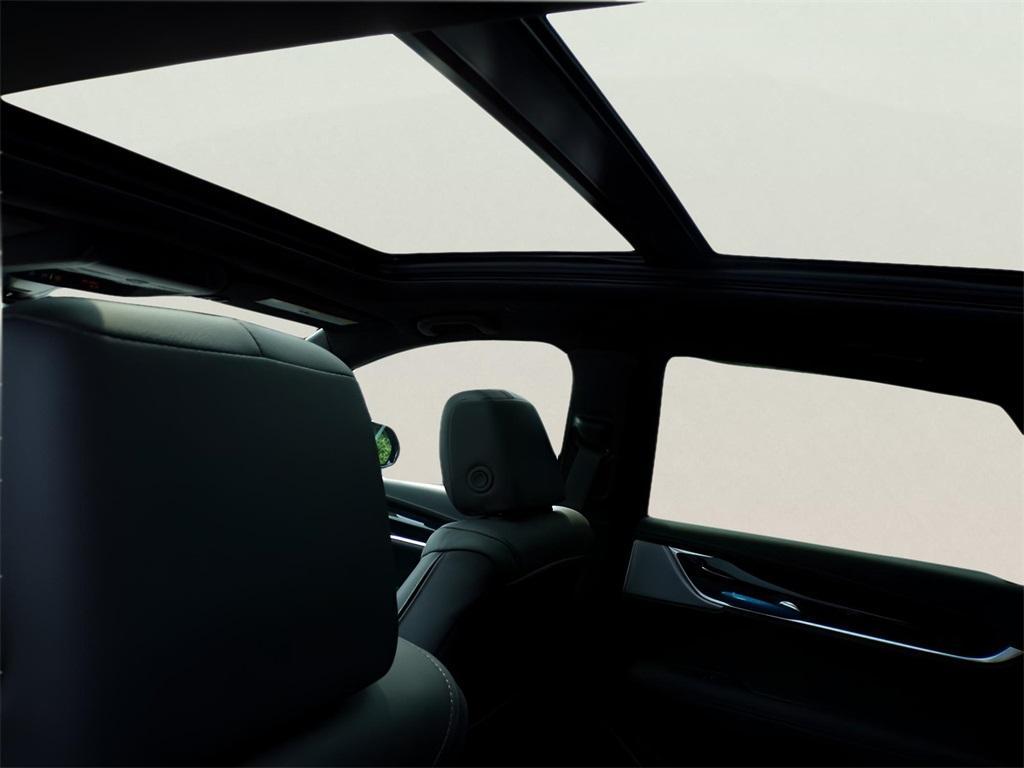 new 2025 Cadillac XT5 car, priced at $53,990