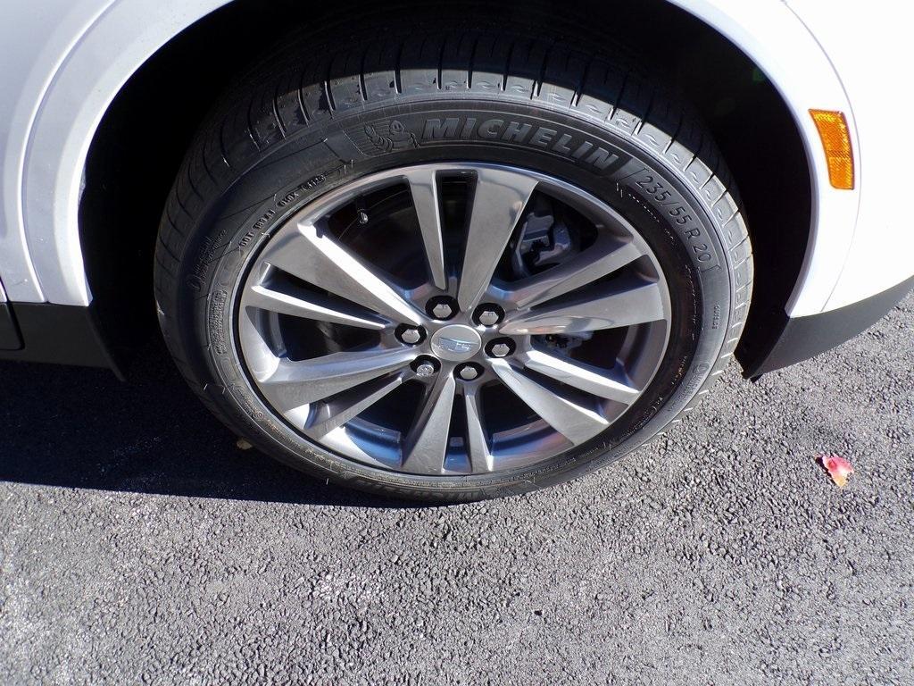 new 2025 Cadillac XT5 car, priced at $57,790