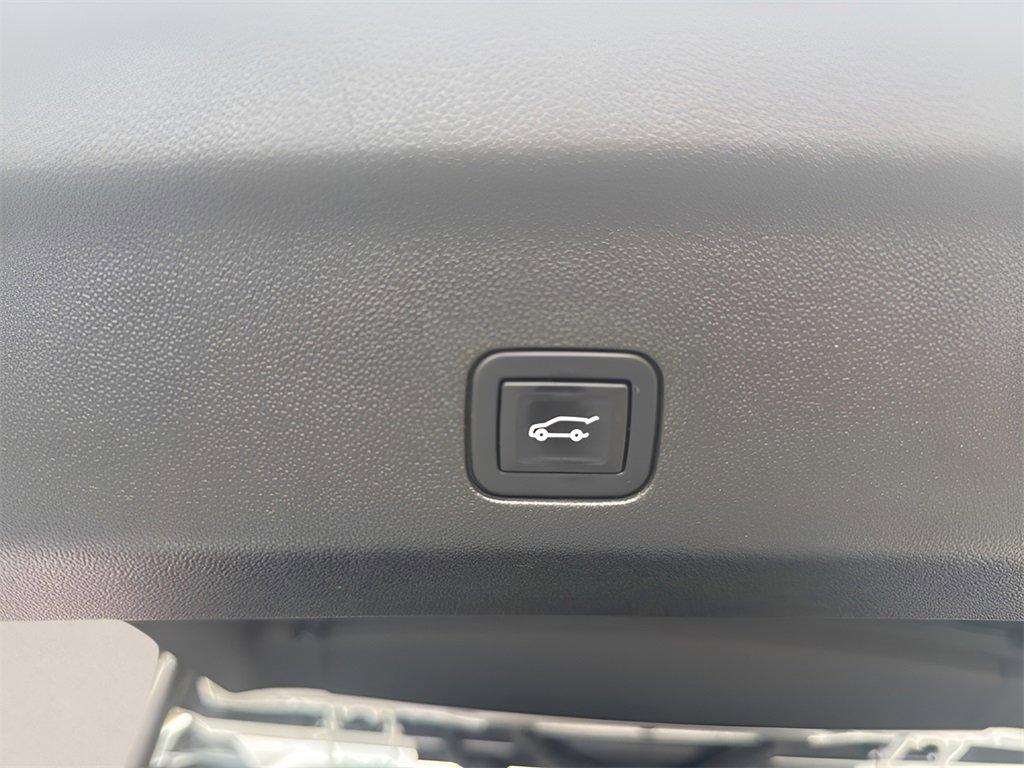 used 2023 Cadillac Escalade car, priced at $72,991