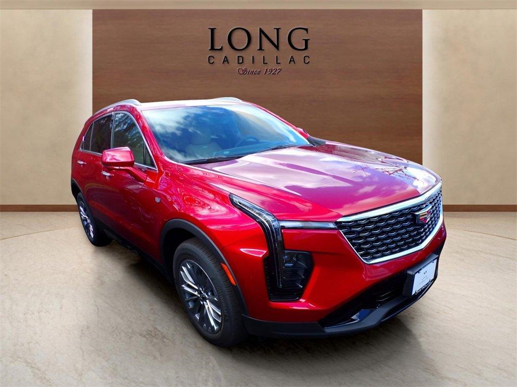 new 2025 Cadillac XT4 car, priced at $49,615