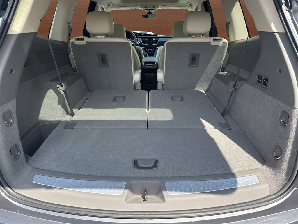 used 2022 Cadillac XT6 car, priced at $39,991