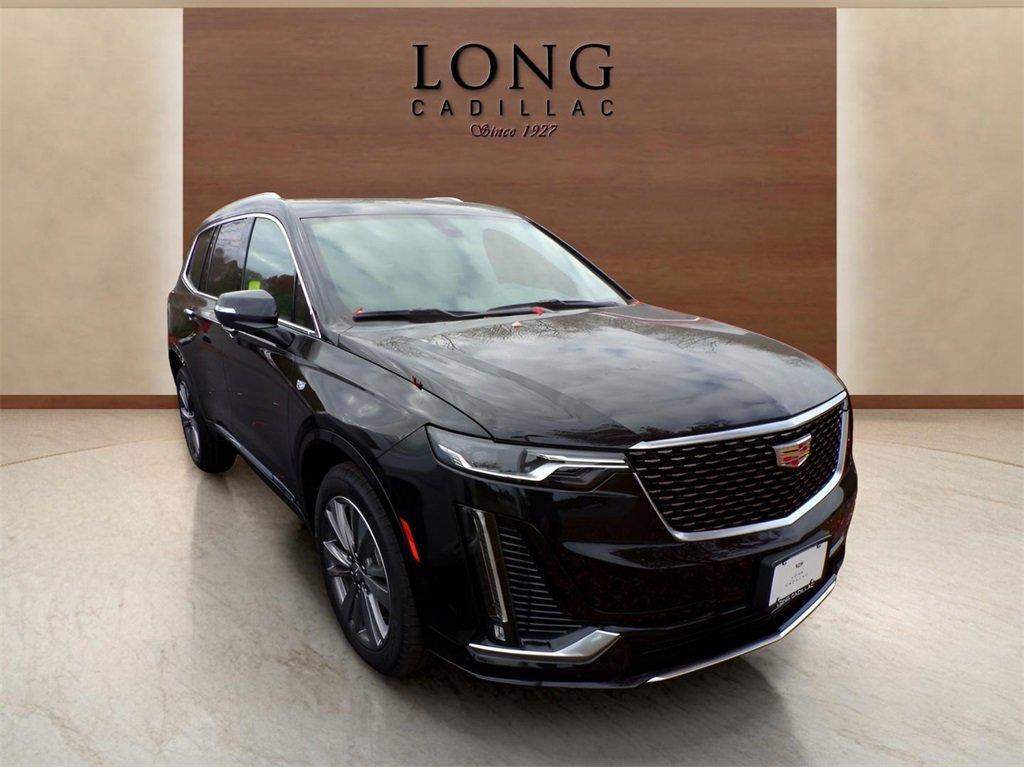 new 2025 Cadillac XT6 car, priced at $60,565