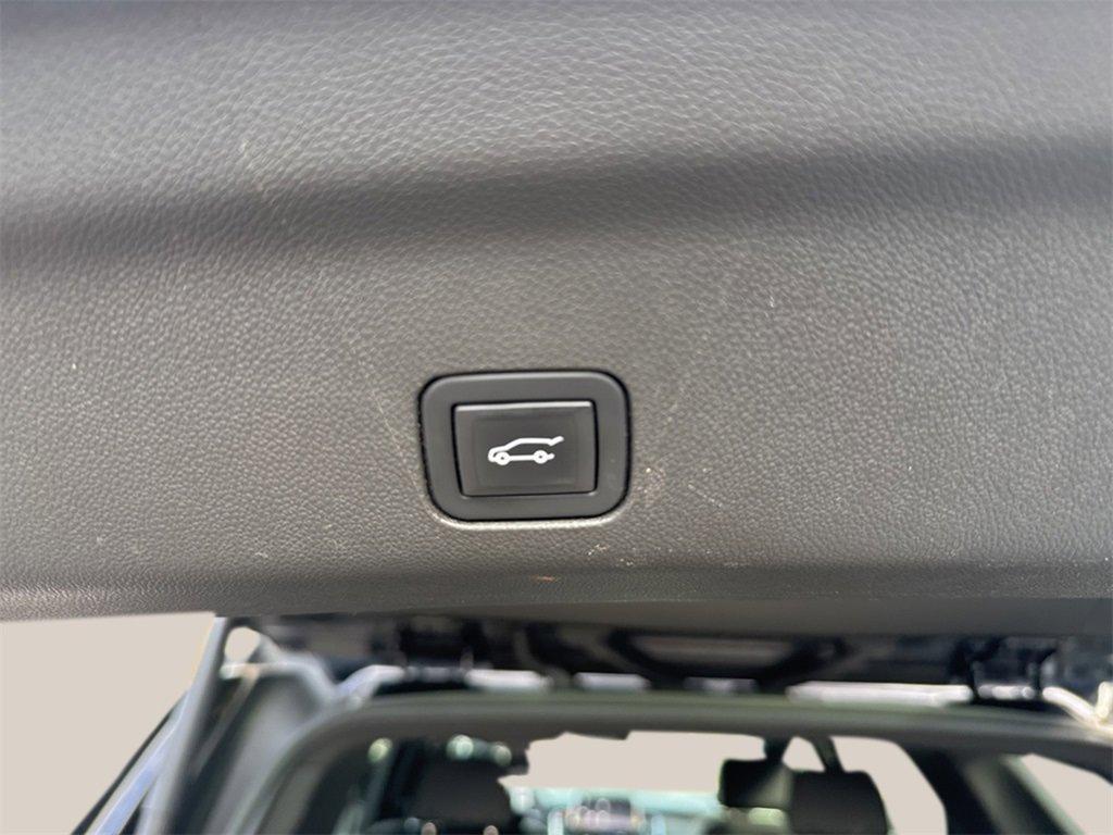 used 2022 Chevrolet Tahoe car, priced at $57,991
