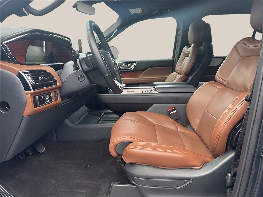 used 2024 Lincoln Navigator car, priced at $79,991