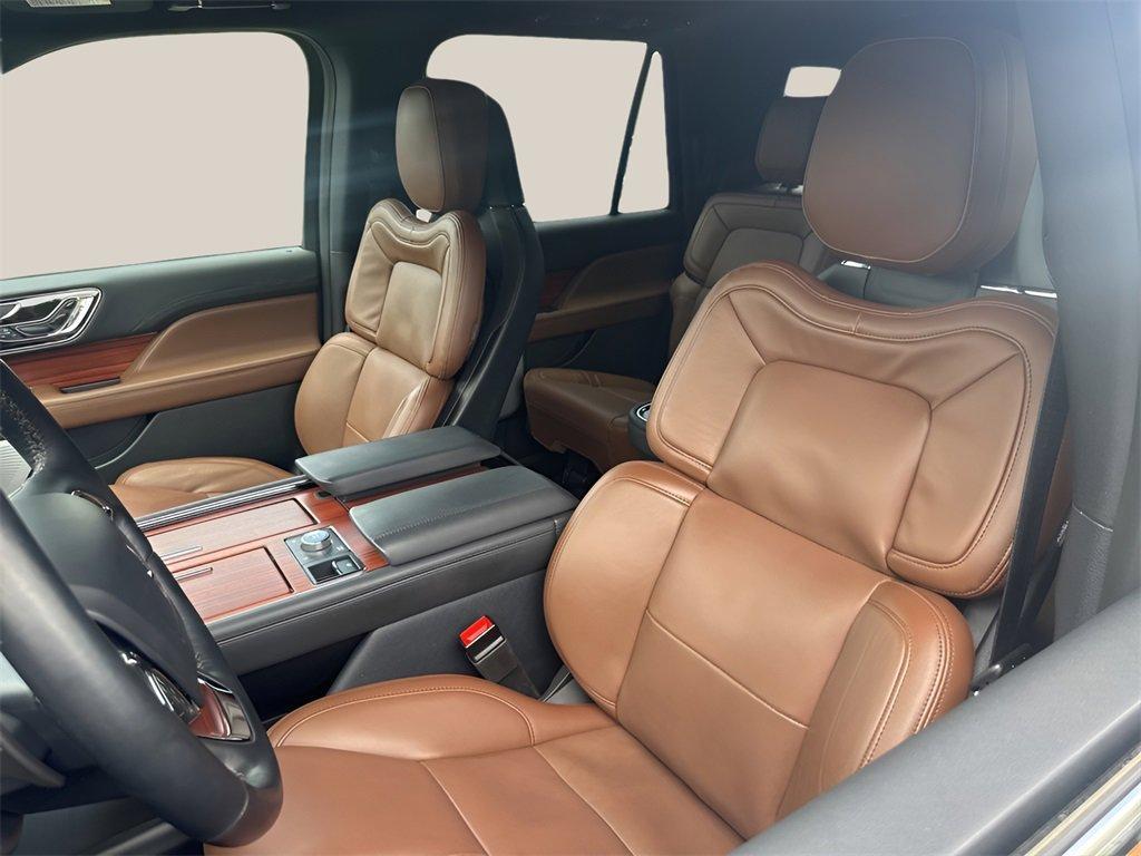 used 2024 Lincoln Navigator car, priced at $79,991