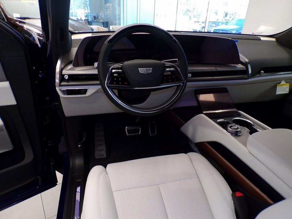 new 2026 Cadillac VISTIQ car, priced at $81,015