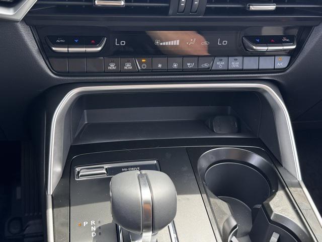 new 2025 Mazda CX-90 car, priced at $38,549