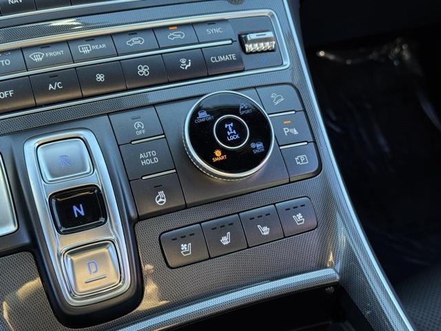 used 2022 Hyundai Santa Fe car, priced at $28,349