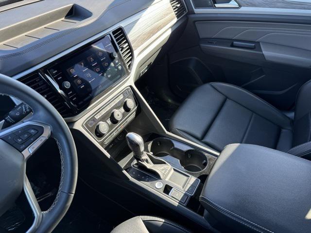 used 2023 Volkswagen Atlas Cross Sport car, priced at $27,500
