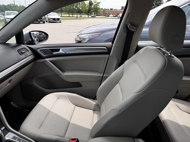 used 2019 Volkswagen Golf Alltrack car, priced at $20,249