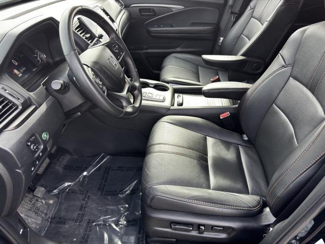 used 2022 Honda Passport car, priced at $34,500