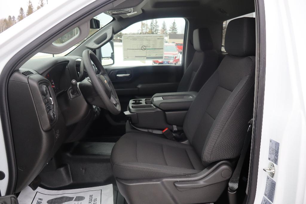 new 2025 Chevrolet Silverado 3500 car, priced at $49,848