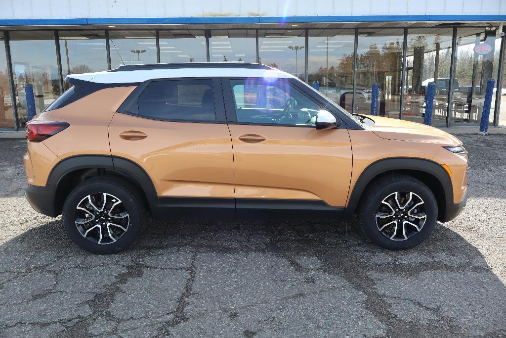 new 2024 Chevrolet TrailBlazer car, priced at $31,585