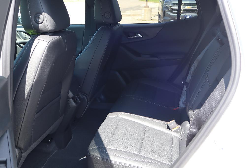 new 2026 Chevrolet Equinox car, priced at $33,873