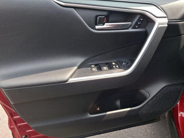 used 2020 Toyota RAV4 car, priced at $31,995