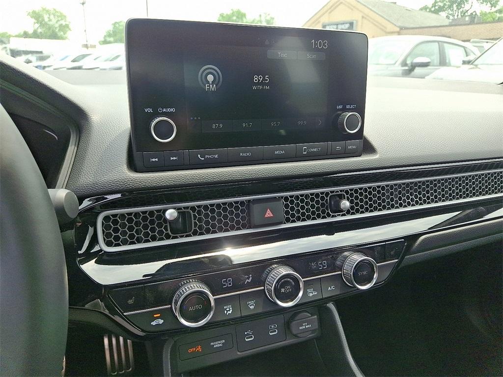 new 2025 Honda Civic Hybrid car