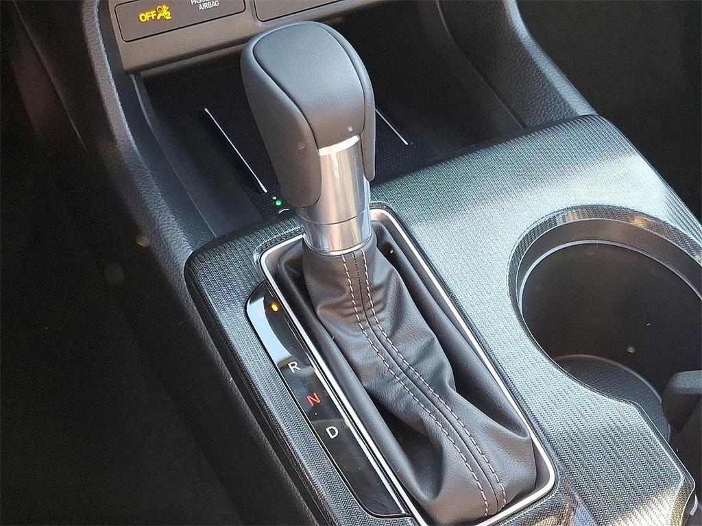 new 2025 Honda Civic Hybrid car, priced at $33,555
