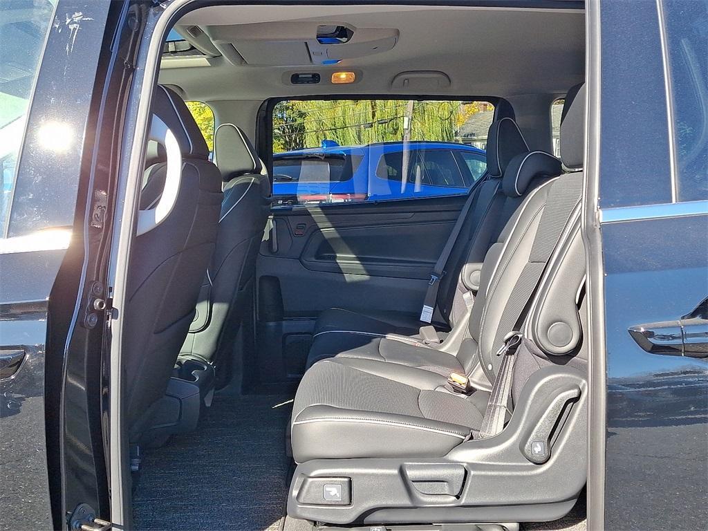 new 2025 Honda Odyssey car, priced at $50,995