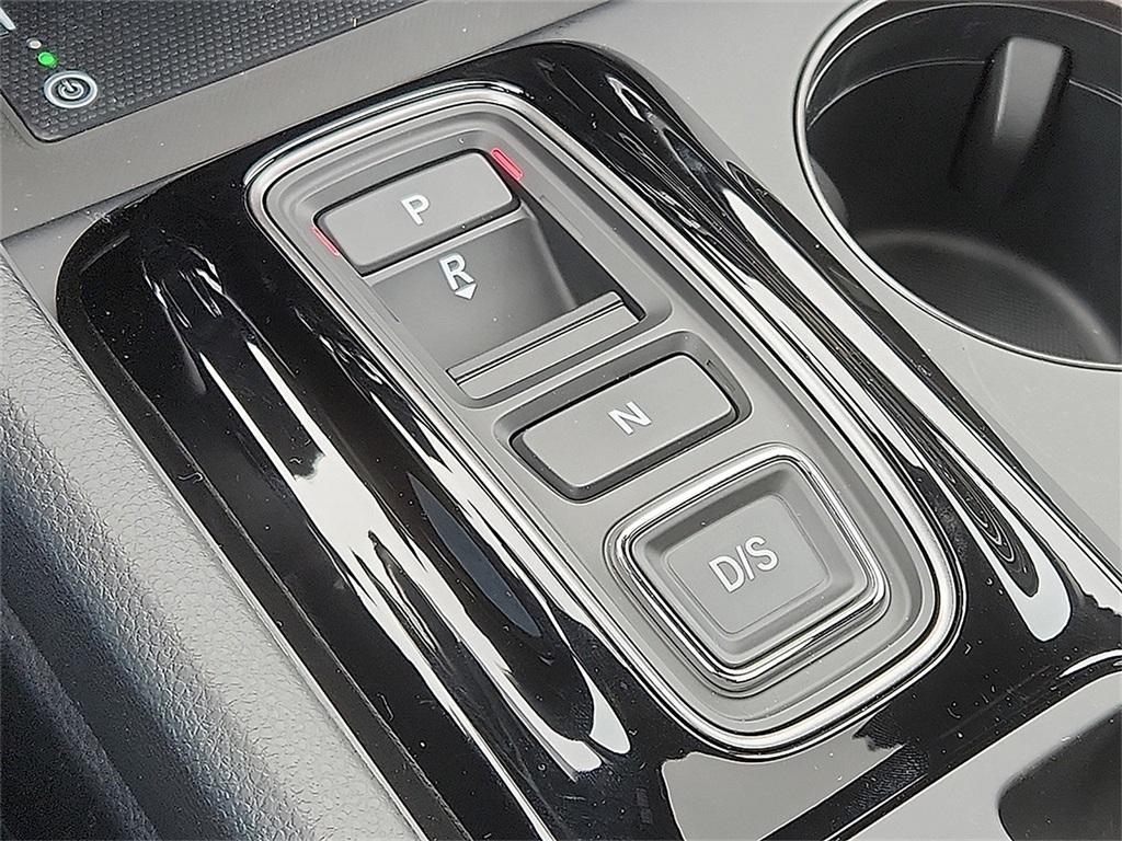 new 2025 Honda Pilot car, priced at $51,350