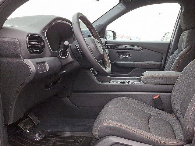 new 2025 Honda Pilot car, priced at $42,995