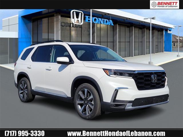 new 2025 Honda Pilot car, priced at $54,930