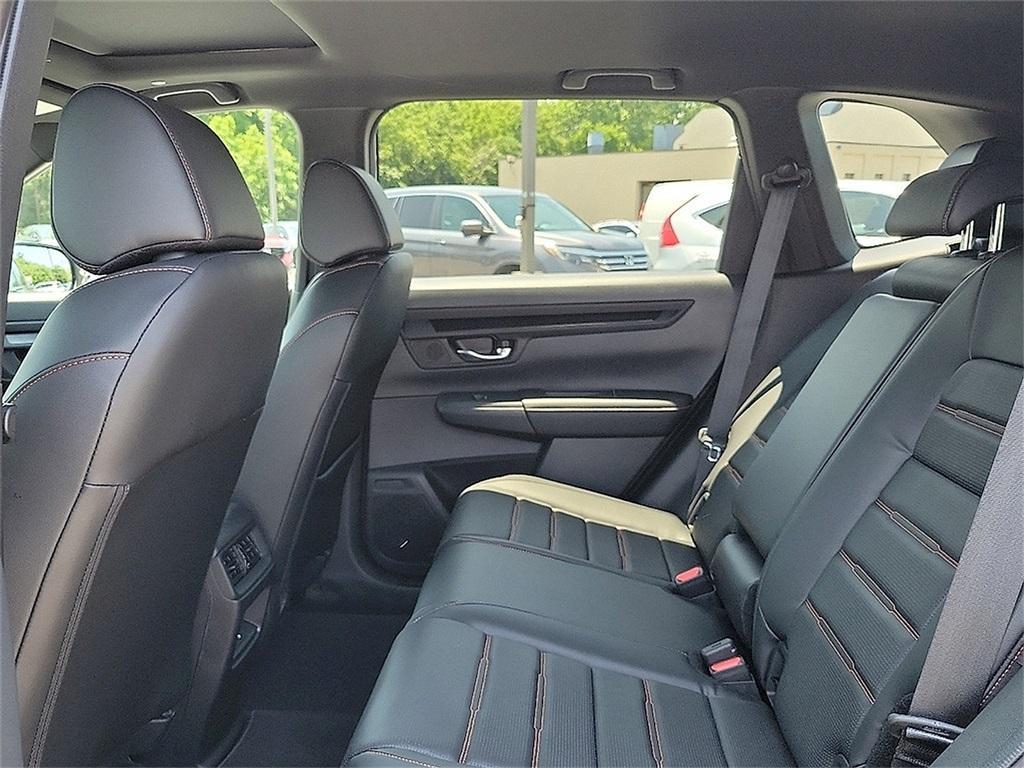 new 2025 Honda CR-V Hybrid car