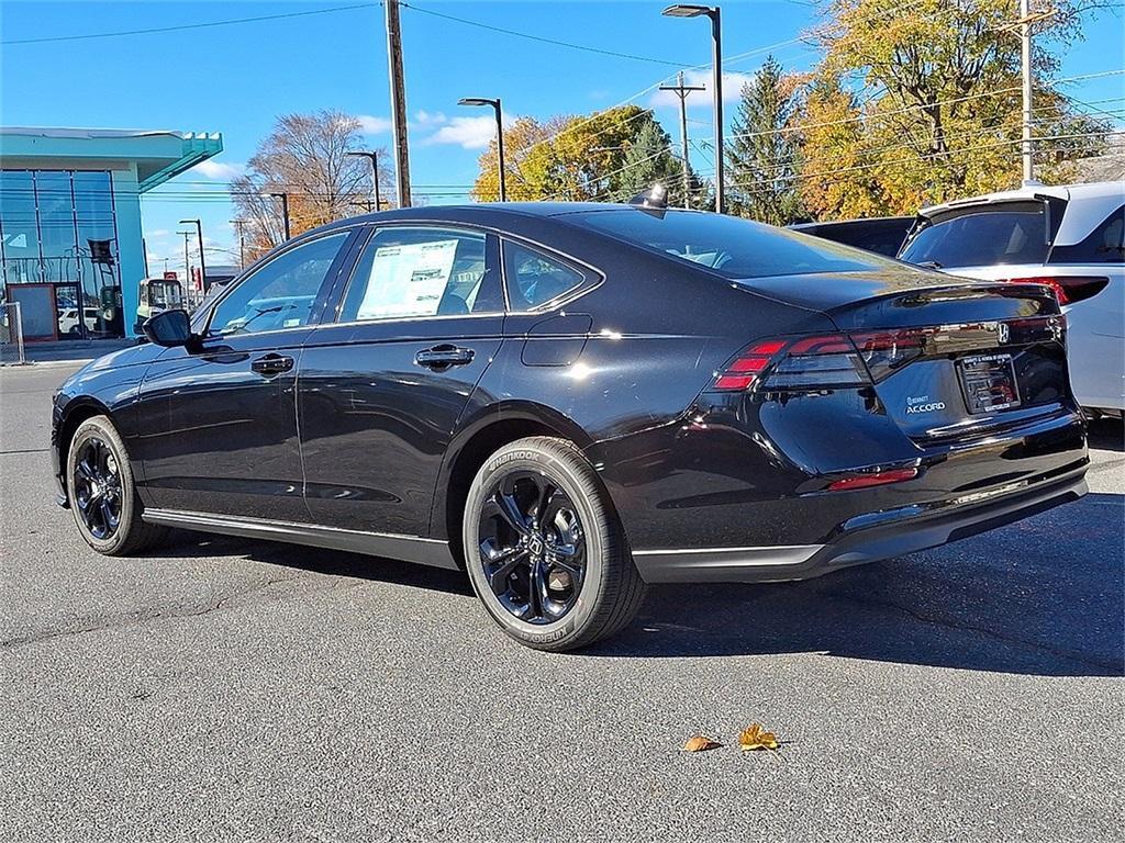 new 2025 Honda Accord car, priced at $30,905