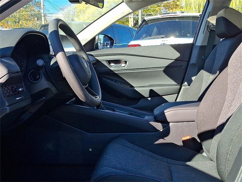 new 2025 Honda Accord car, priced at $30,905